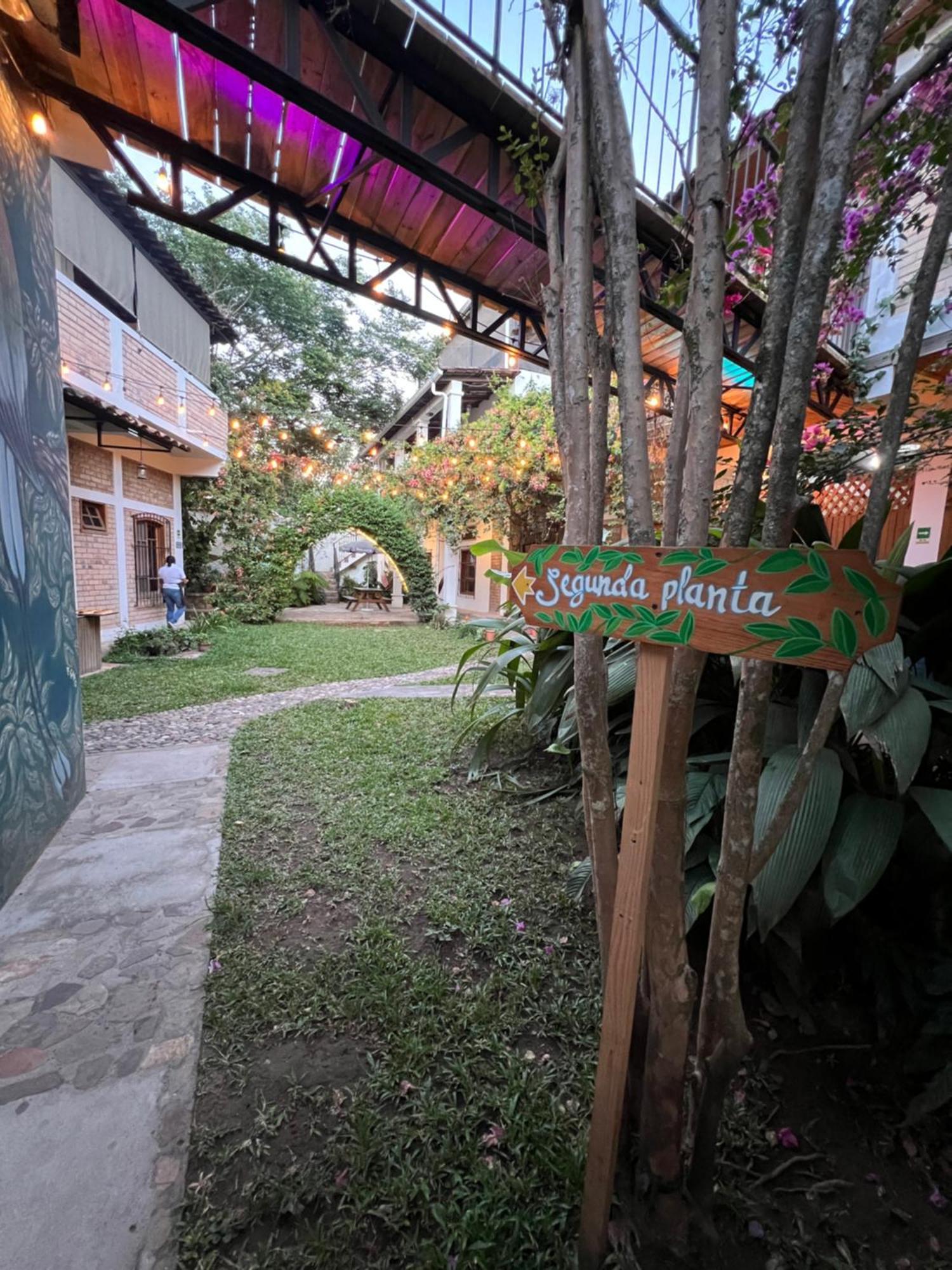 Jardin Cafe Hotel & Restaurant Gracias Ngoại thất bức ảnh